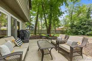 7569 Woodvale St SE, Grand Rapids, MI 49546 - Photo 26