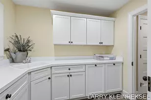 5645 N Lakeshore Dr, Holland, MI 49424 - Photo 44
