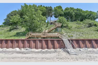 5645 N Lakeshore Drive, Holland, MI 49424 - Photo 170