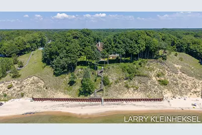5645 N Lakeshore Drive, Holland, MI 49424 - Photo 180