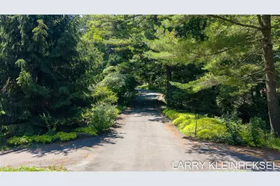 5645 N Lakeshore Drive, Holland, MI 49424 - Photo 104