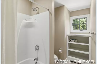5645 N Lakeshore Drive, Holland, MI 49424 - Photo 108