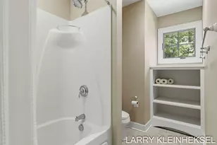 5645 N Lakeshore Dr, Holland, MI 49424 - Photo 126