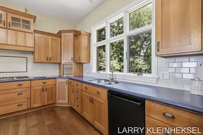5645 N Lakeshore Drive, Holland, MI 49424 - Photo 34