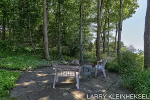 5645 N Lakeshore Dr, Holland, MI 49424 - Photo 86