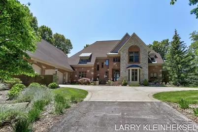 5645 N Lakeshore Drive, Holland, MI 49424 - Photo 2