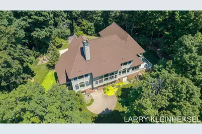 5645 N Lakeshore Drive, Holland, MI 49424 - Photo 112