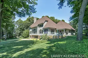 5645 N Lakeshore Dr, Holland, MI 49424 - Photo 152