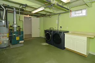 141 Chestnut St, Battle Creek, MI 49017 - Photo 24