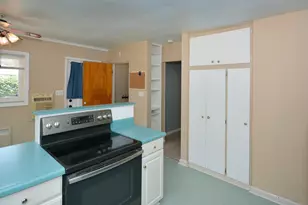 141 Chestnut St, Battle Creek, MI 49017 - Photo 12