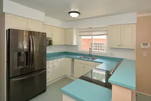 141 Chestnut St, Battle Creek, MI 49017 - Photo 10