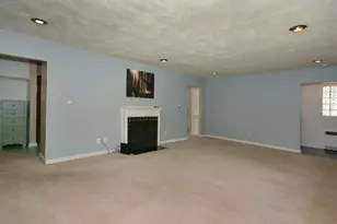 141 Chestnut St, Battle Creek, MI 49017 - Photo 6