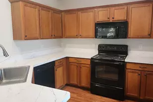 1574 Kessler Ave, Keego Harbor, MI 48320 - Photo 10