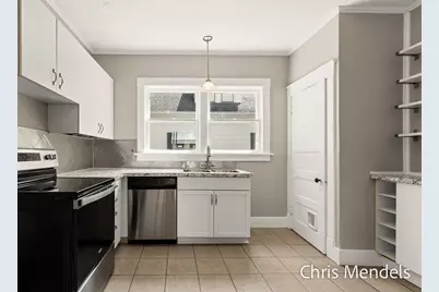 1013 Pennoyer Avenue, Grand Haven, MI 49417 - Photo 12