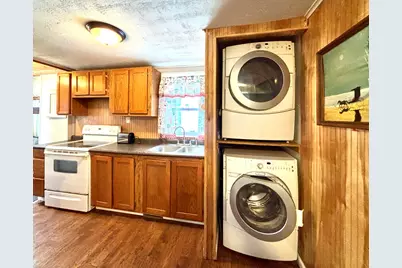 210 E Ash Street, Three Oaks, MI 49128 - Photo 26