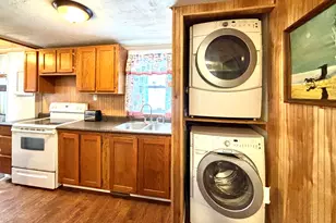 210 E Ash St, Three Oaks, MI 49128 - Photo 26