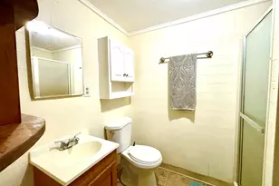 210 E Ash St, Three Oaks, MI 49128 - Photo 28