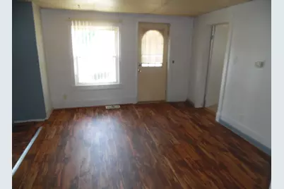 441 Adams Street, Jackson, MI 49202 - Photo 2