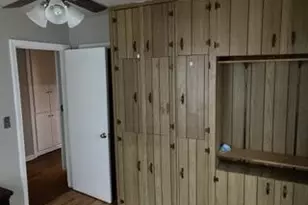 520 S Holmes St, Lansing, MI 48912 - Photo 16
