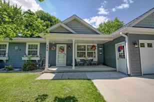 398 Lee St, Sunfield, MI 48890 - Photo 2