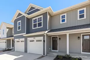6136 Burgess Dr, Spring Lake, MI 49456 - Photo 2
