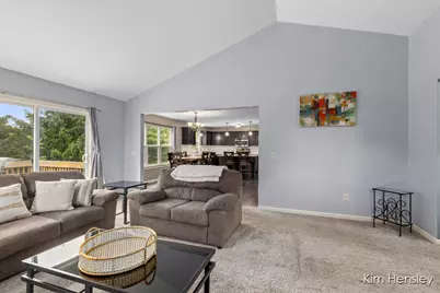 678 Orchard Court NE, Rockford, MI 49341 - Photo 8