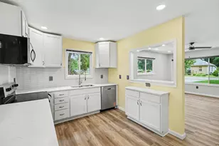 709 11th St, Three Rivers, MI 49093 - Photo 8