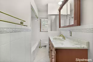 168 E Delaware Ave, Benton Harbor, MI 49022 - Photo 12