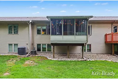 1005 Ironwood Circle NW, Grand Rapids, MI 49534 - Photo 20