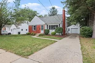 1155 Northwood St NE, Grand Rapids, MI 49505 - Photo 2