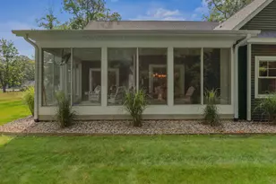 1222 Lochaven Cir, Hillsdale, MI 49242 - Photo 28