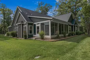 1222 Lochaven Cir, Hillsdale, MI 49242 - Photo 26