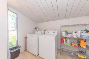 2405 Packard St, Ann Arbor, MI 48104 - Photo 32