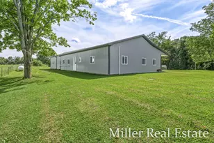 9607 S Barryville Rd, Dowling, MI 49050 - Photo 22