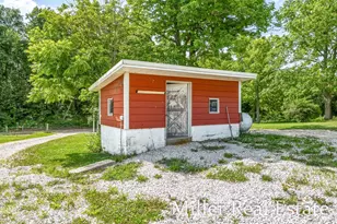 9607 S Barryville Rd, Dowling, MI 49050 - Photo 30