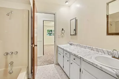 1049 Lincoln Road, Allegan, MI 49010 - Photo 20