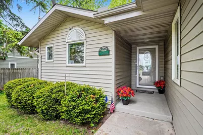 9525 Woodlawn, Portage, MI 49002 - Photo 2