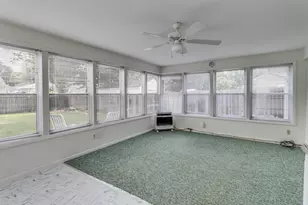 79 S Cedar Ave, Battle Creek, MI 49037 - Photo 10