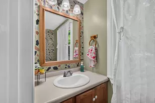 916 Lincoln St, Jackson, MI 49202 - Photo 30