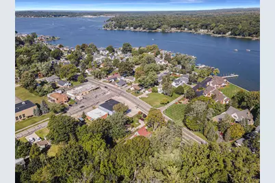 1130 S Shore Drive, Holland, MI 49423 - Photo 4