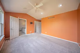 6261 Maplehurst Dr, Ypsilanti, MI 48197 - Photo 16