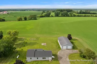 2931 130th Ave, Allegan, MI 49010 - Photo 2