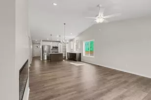6596 Bellflower Dr SW, Zeeland, MI 49464 - Photo 8