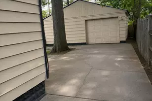 2429 Maffett St, Muskegon, MI 49444 - Photo 4