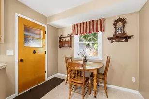 1131 Coolidge Ave, Kalamazoo, MI 49006 - Photo 10
