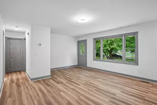 990 Centennial Ave, Ypsilanti, MI 48198 - Photo 6