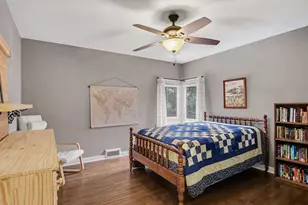 310 Aurora St SE, Grand Rapids, MI 49507 - Photo 20