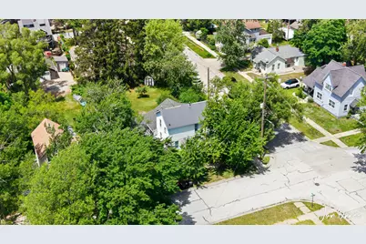1889 Robinson Street, Muskegon, MI 49441 - Photo 36