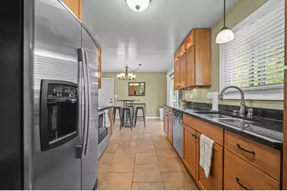 2214 Lynn Drive, Saint Joseph, MI 49085 - Photo 12