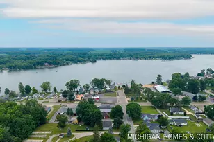 752 Jordan Lake Ave, Lake Odessa, MI 48849 - Photo 20